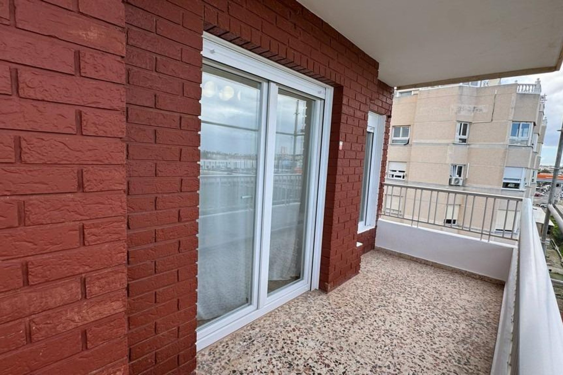 Resale - Apartment - Torrevieja - Punta prima