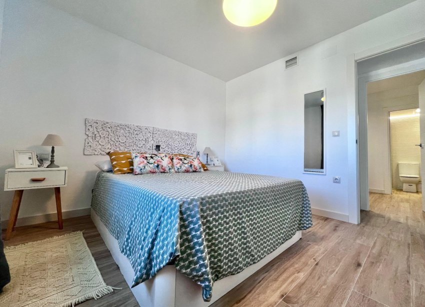 Resale - Apartment - Torrevieja - Punta prima