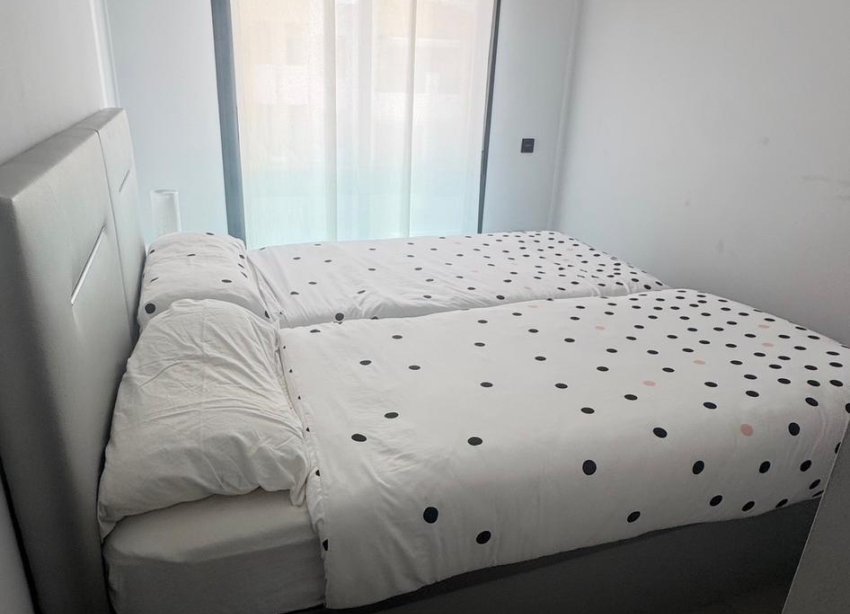 Resale - Apartment - Torrevieja - Punta Prima