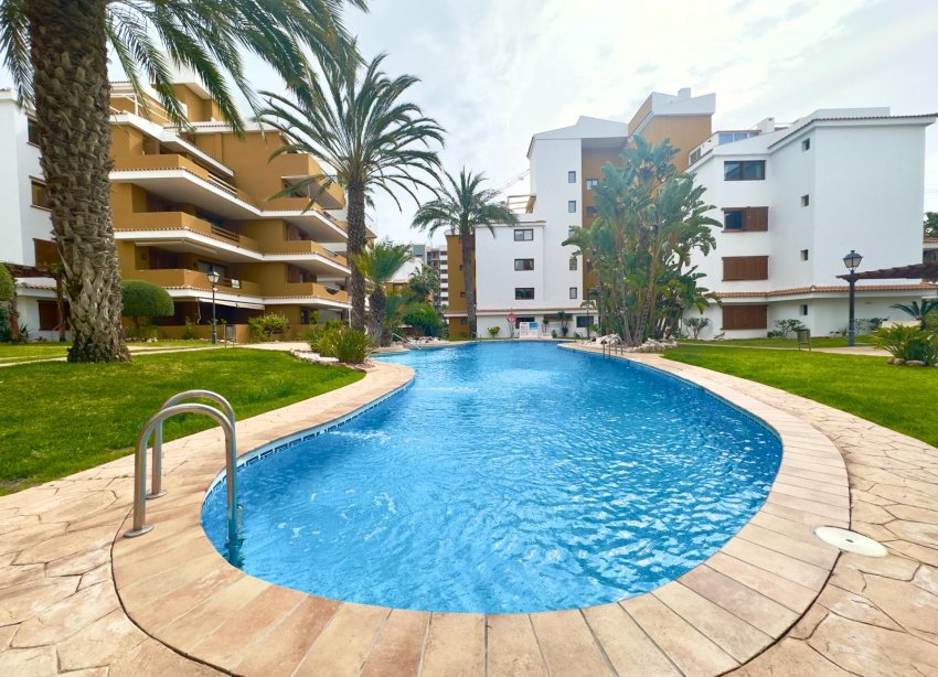 Resale - Apartment - Torrevieja - Punta Prima