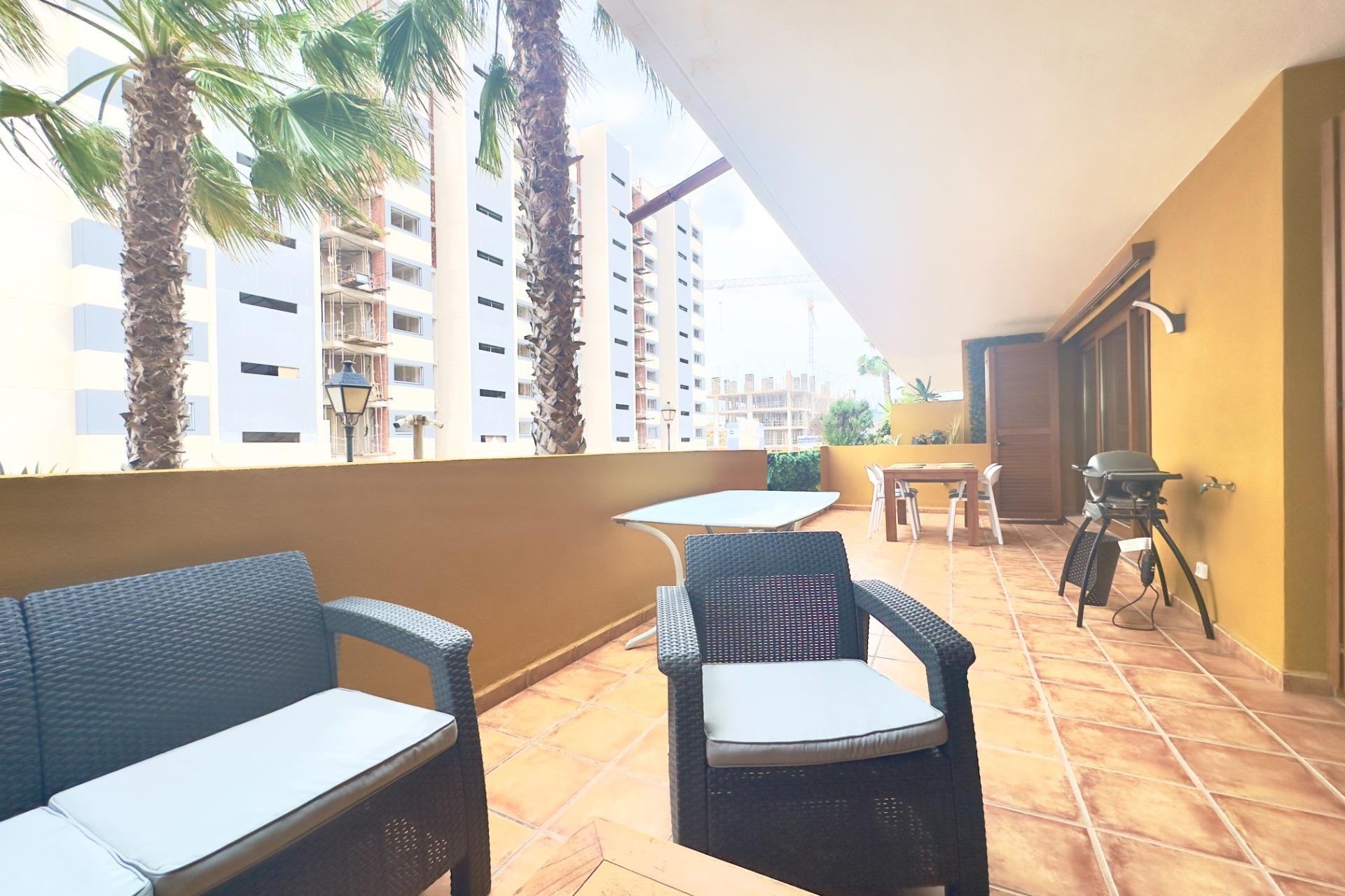Resale - Apartment - Torrevieja - Punta Prima