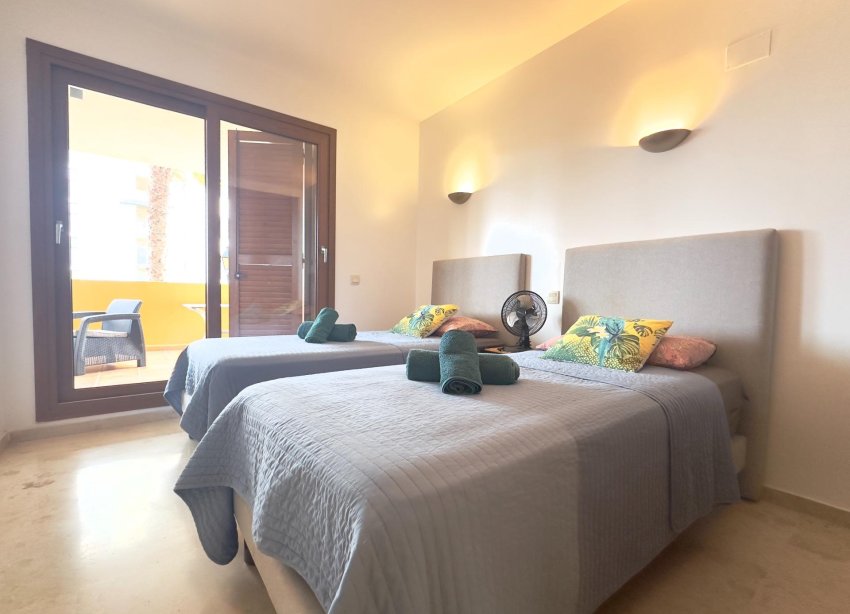 Resale - Apartment - Torrevieja - Punta Prima