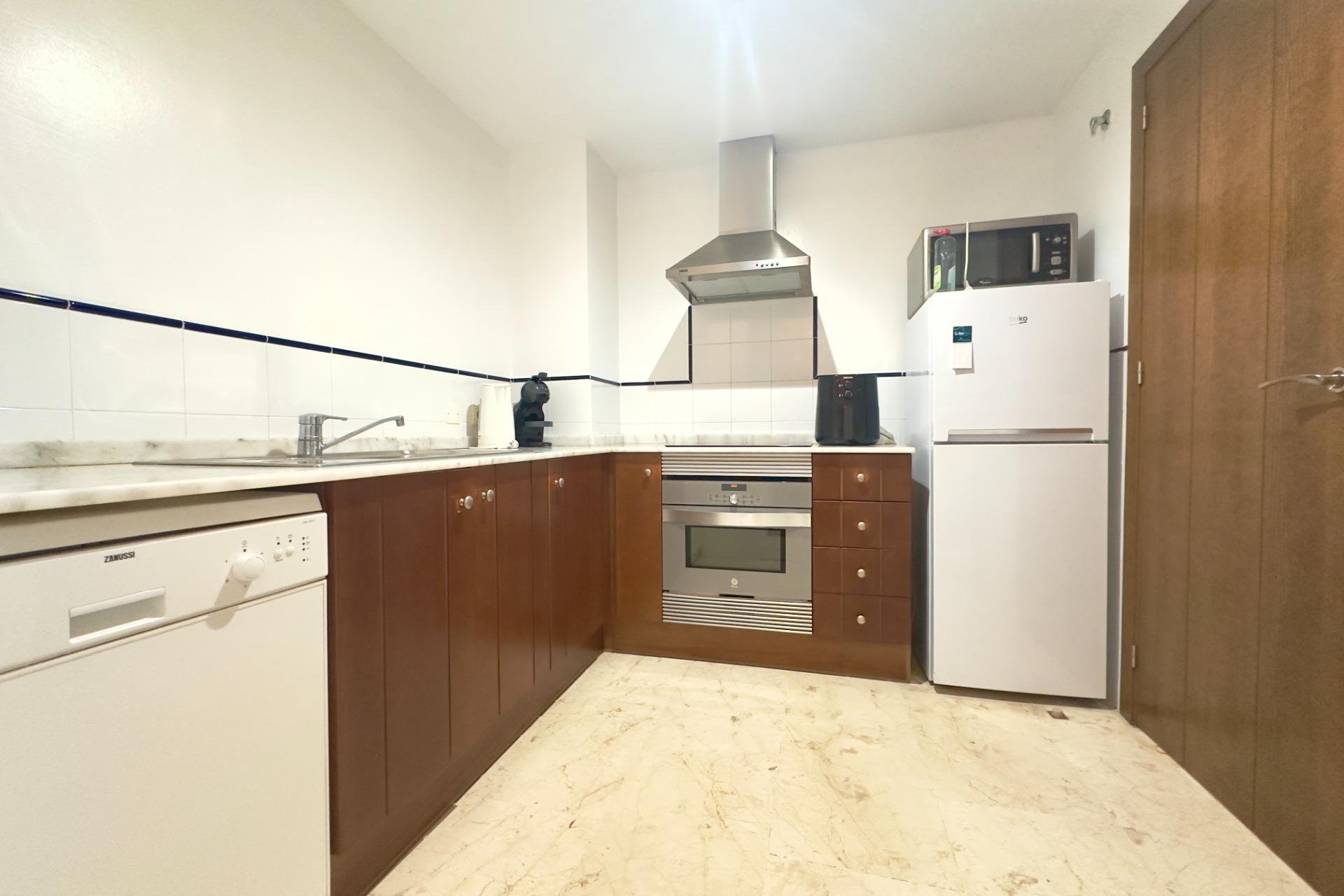 Resale - Apartment - Torrevieja - Punta Prima