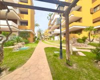 Resale - Apartment - Torrevieja - Punta Prima
