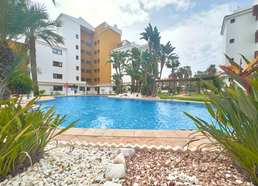 Resale - Apartment - Torrevieja - Punta Prima