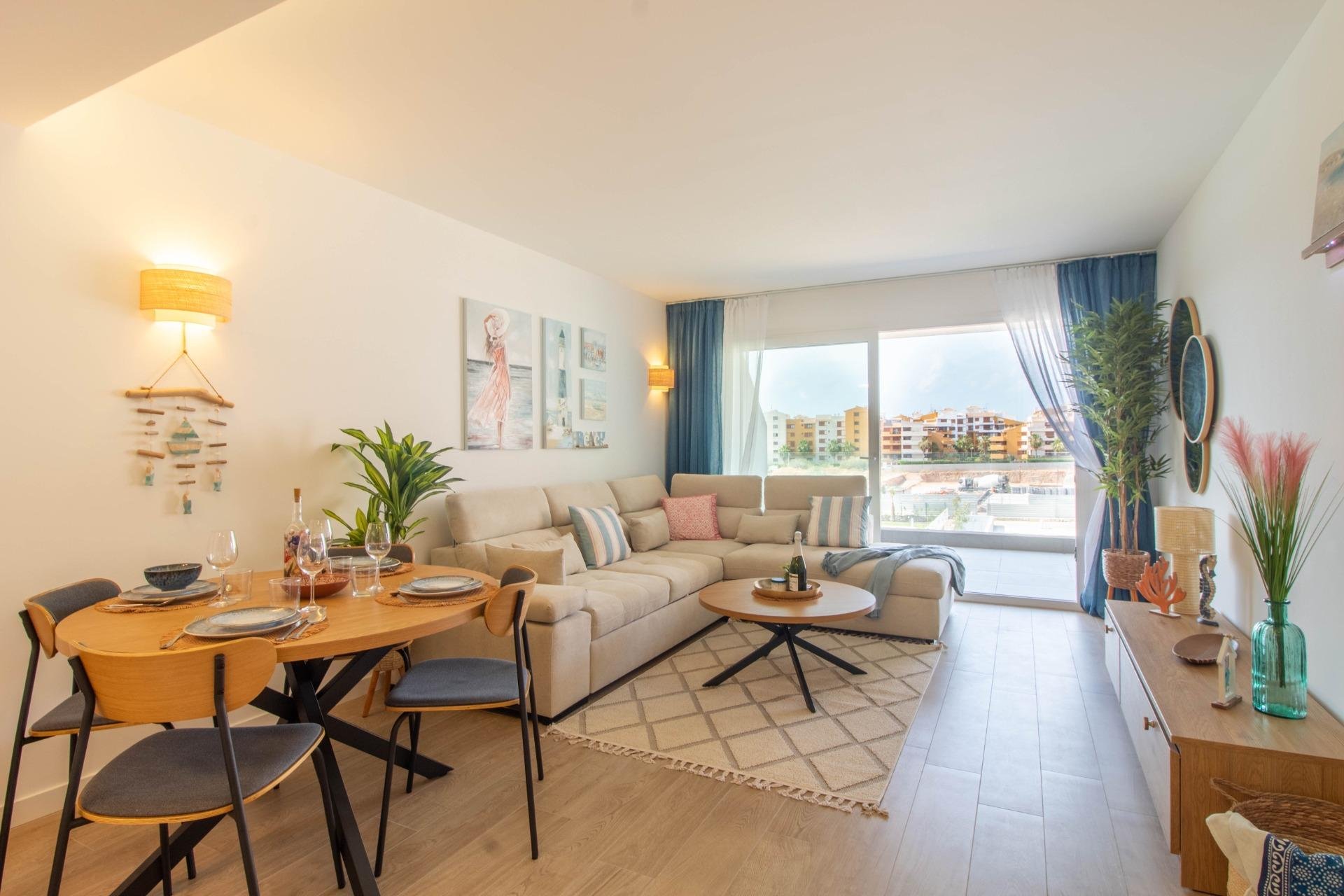 Resale - Apartment - Torrevieja - Punta Prima