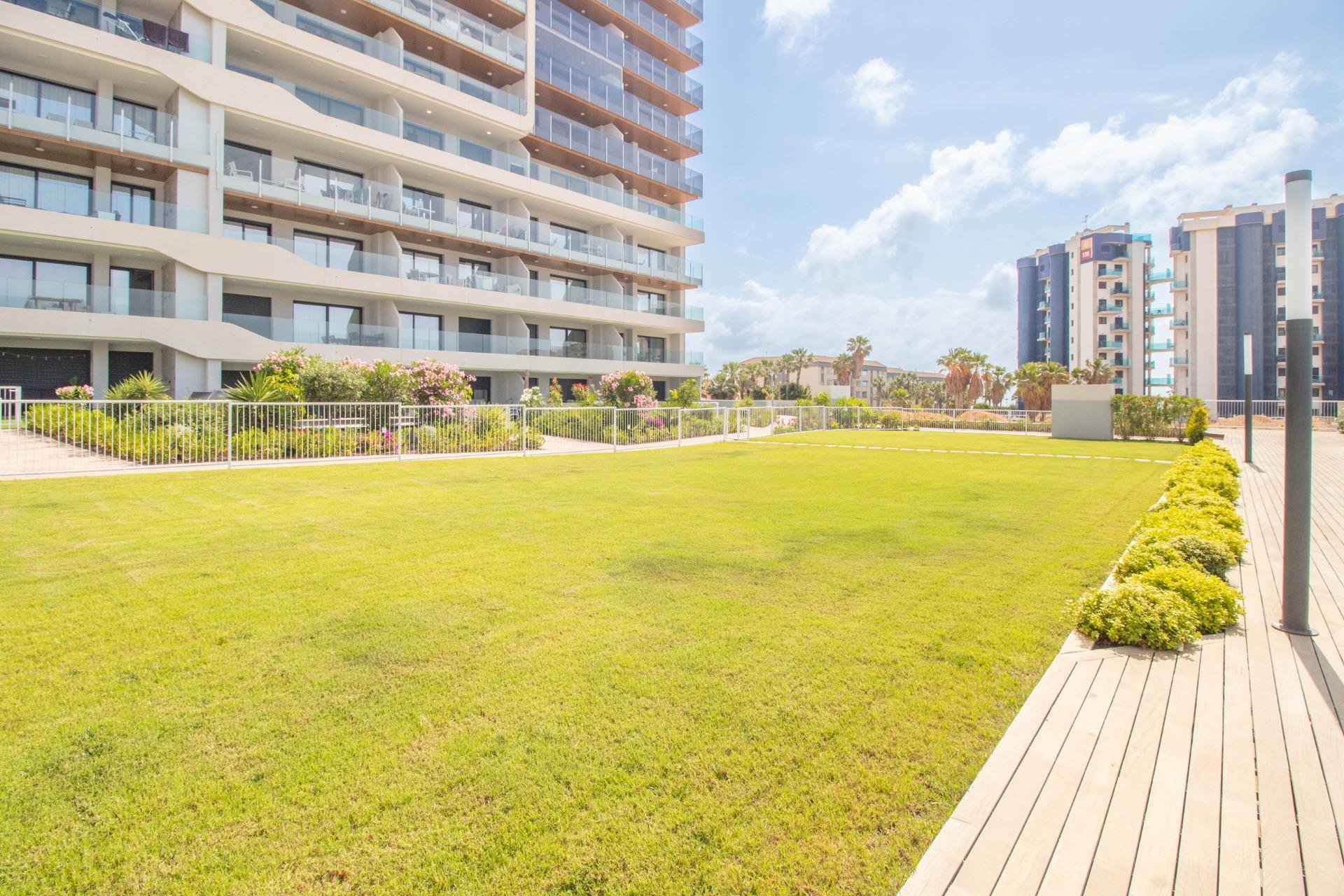 Resale - Apartment - Torrevieja - Punta Prima