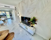 Resale - Apartment - Torrevieja - Punta Prima