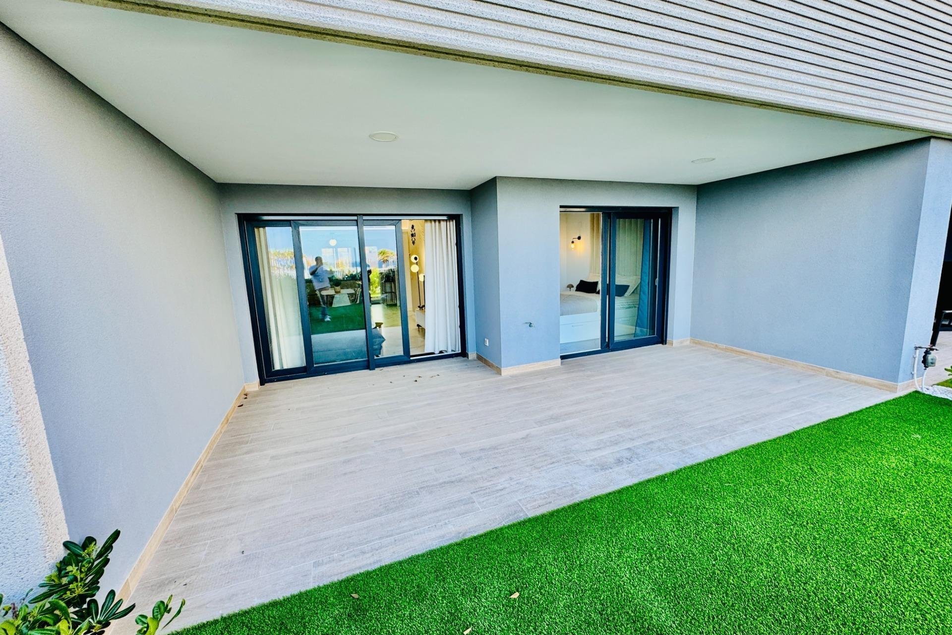 Resale - Apartment - Torrevieja - Punta Prima