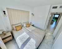 Resale - Apartment - Torrevieja - Punta Prima