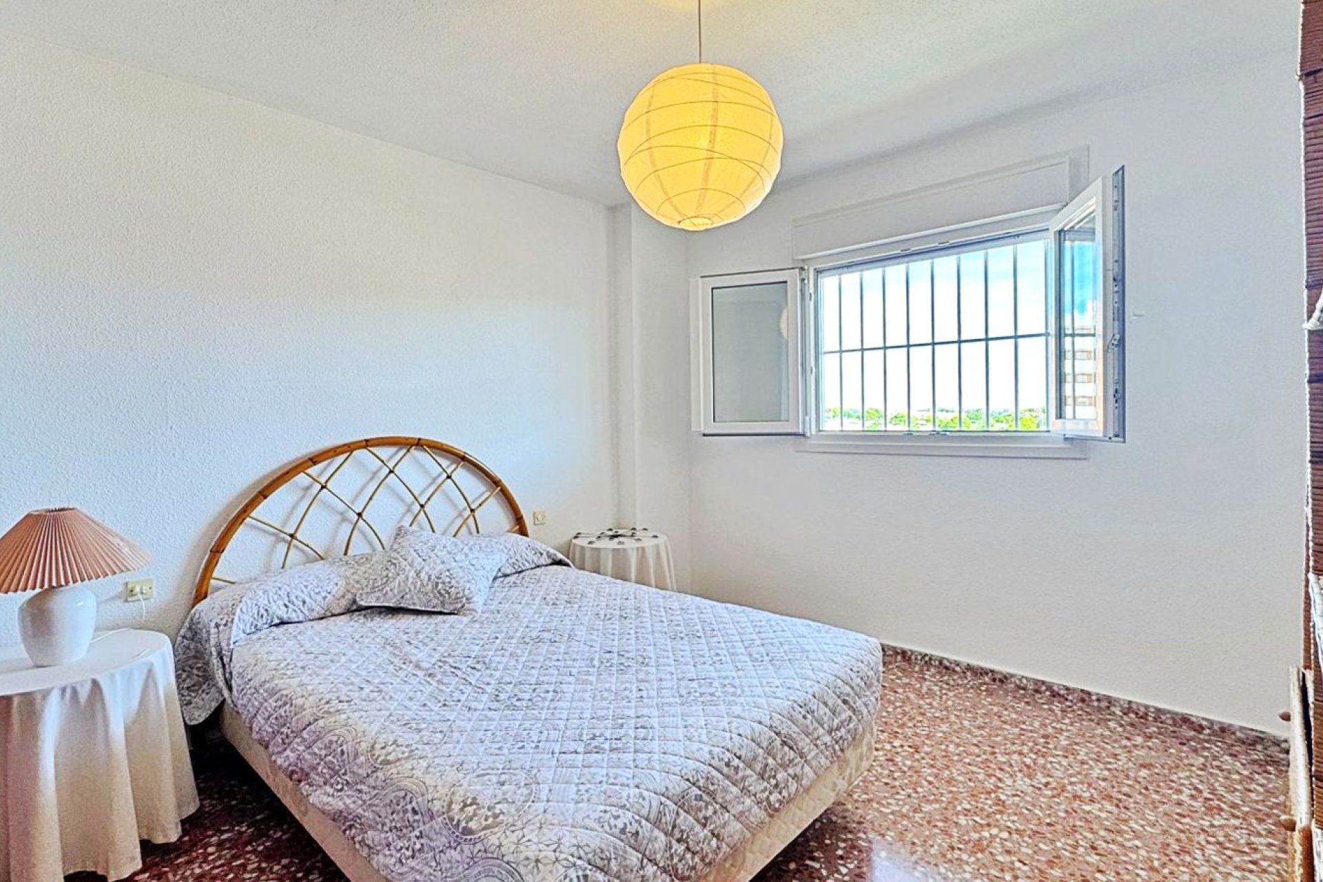 Resale - Apartment - Torrevieja - Rocio del Mar