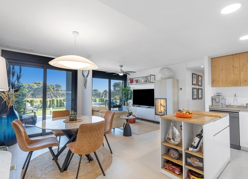 Resale - Apartment - Torrevieja - Rocio del Mar