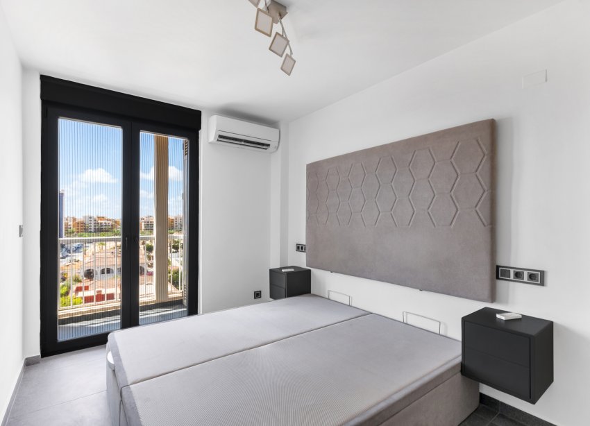 Resale - Apartment - Torrevieja - Rocio del Mar