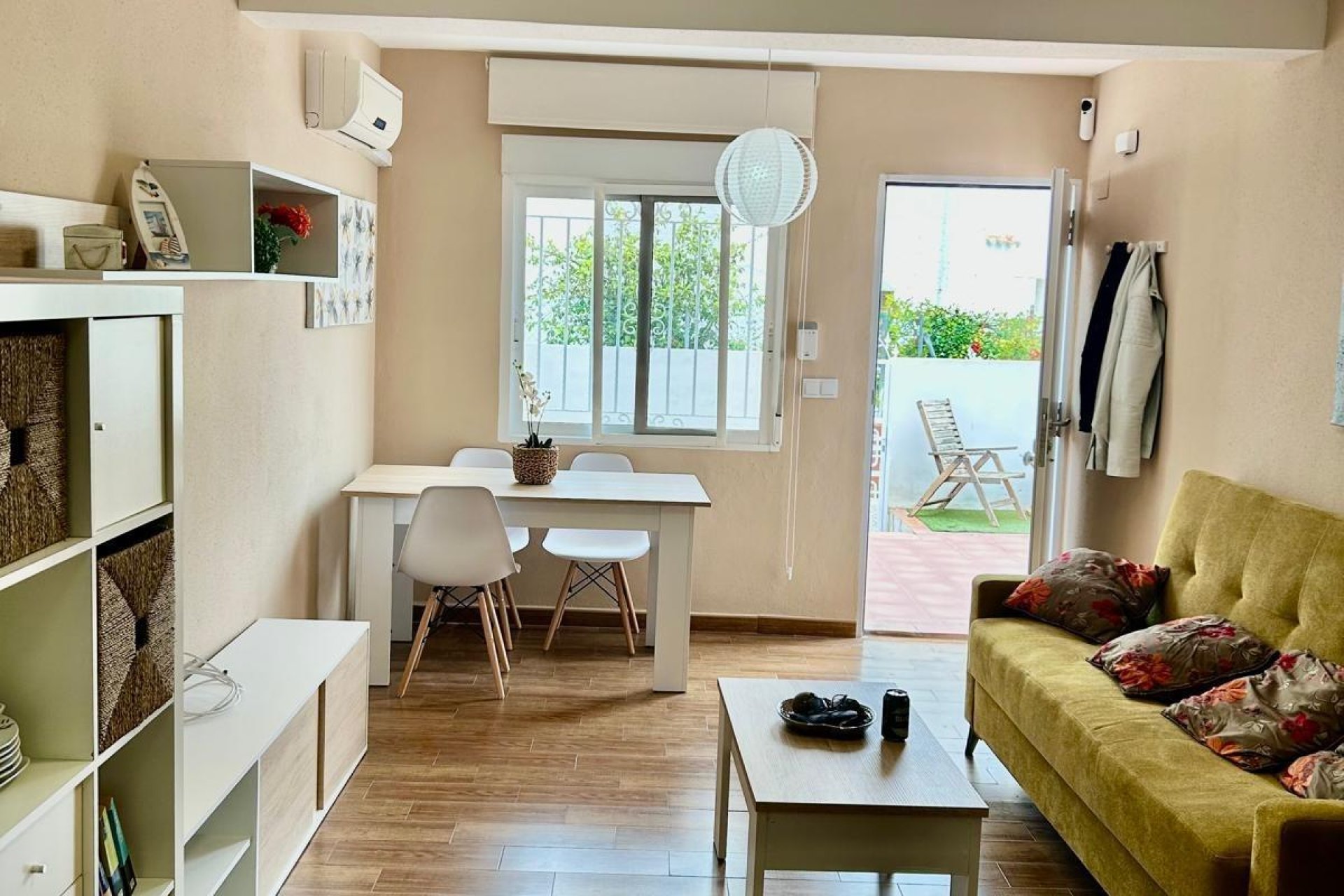 Resale - Apartment - Torrevieja - Sector 25