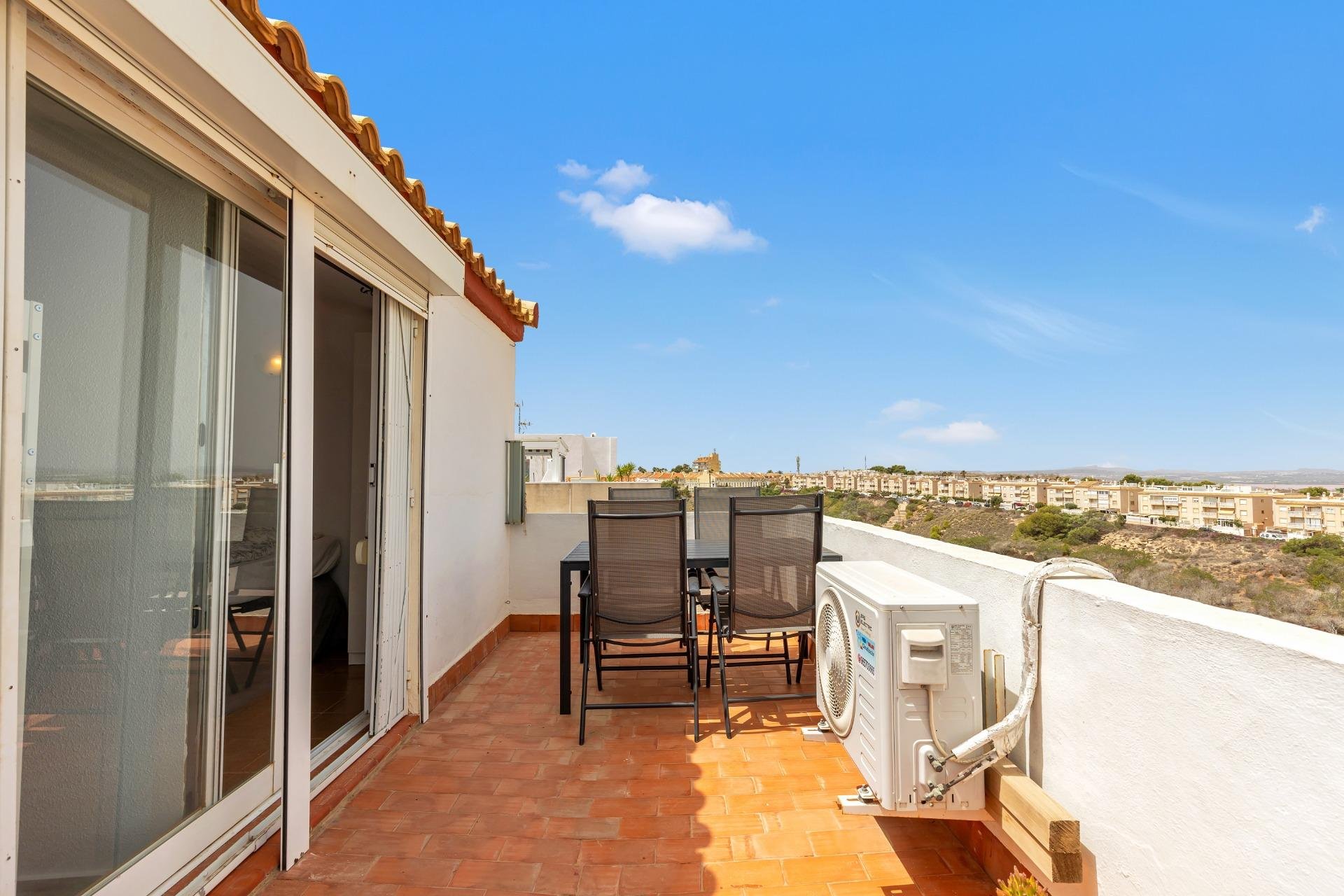 Resale - Apartment - Torrevieja - Torre la mata