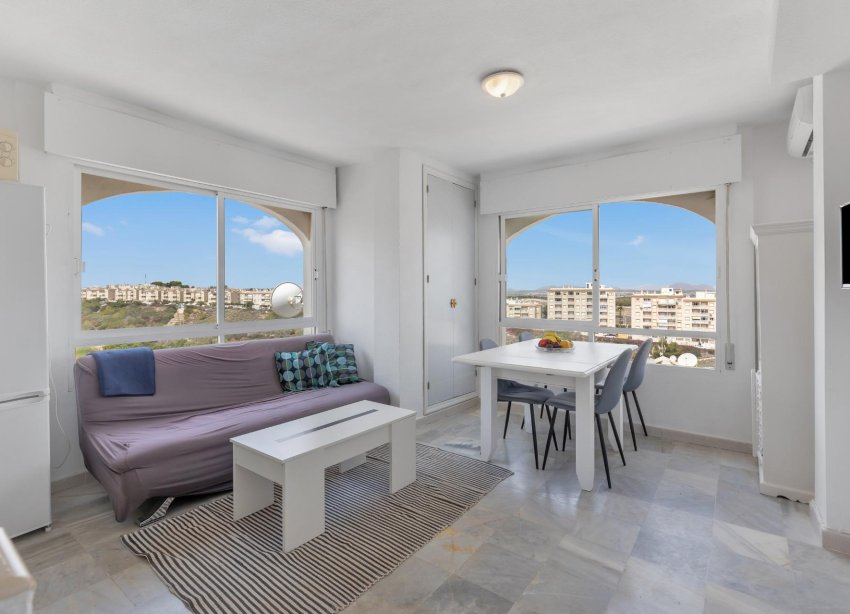 Resale - Apartment - Torrevieja - Torre la mata