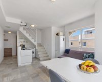 Resale - Apartment - Torrevieja - Torre la mata