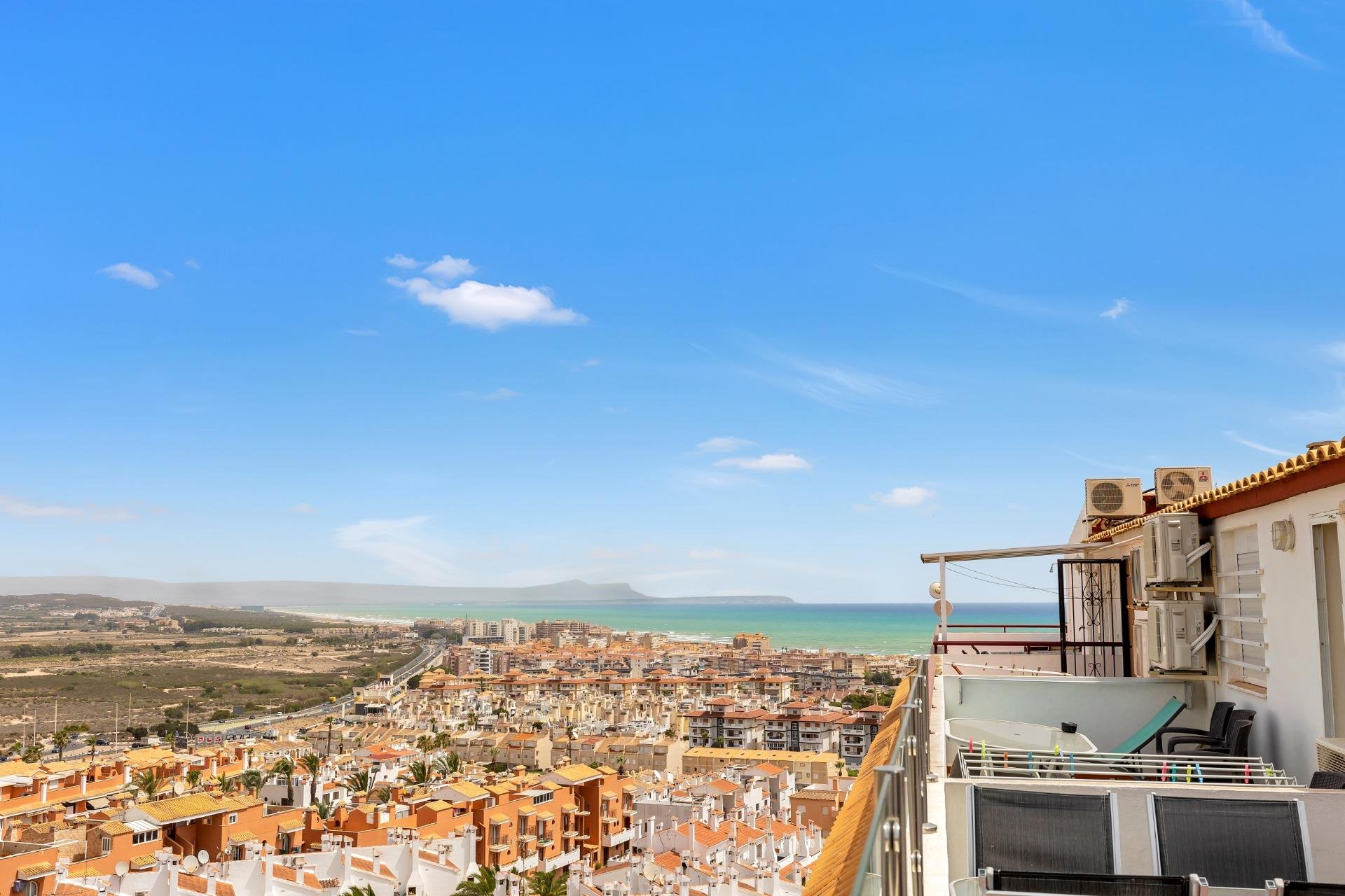 Resale - Apartment - Torrevieja - Torre la mata