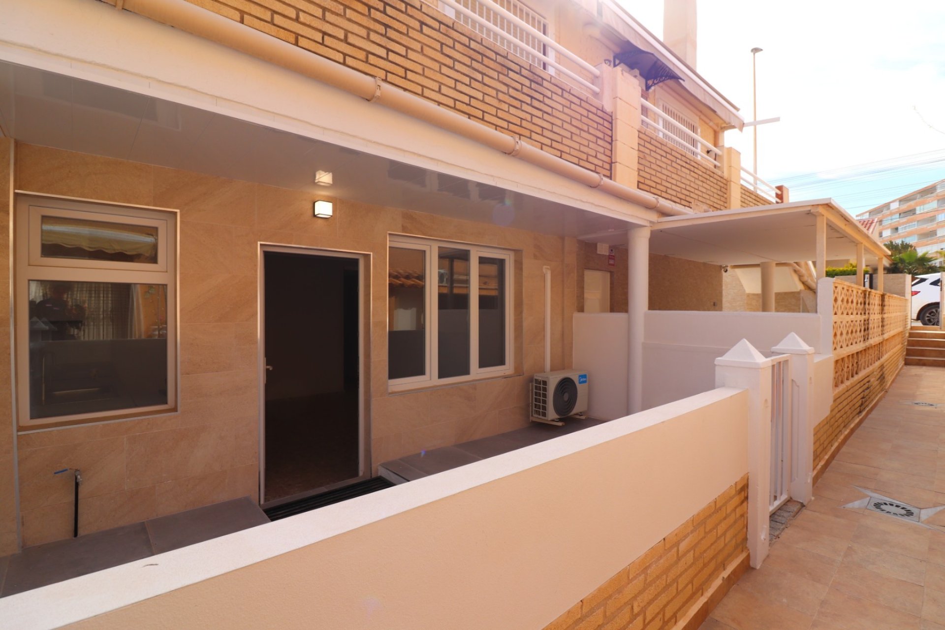 Resale - Apartment - Torrevieja - Torre La Mata