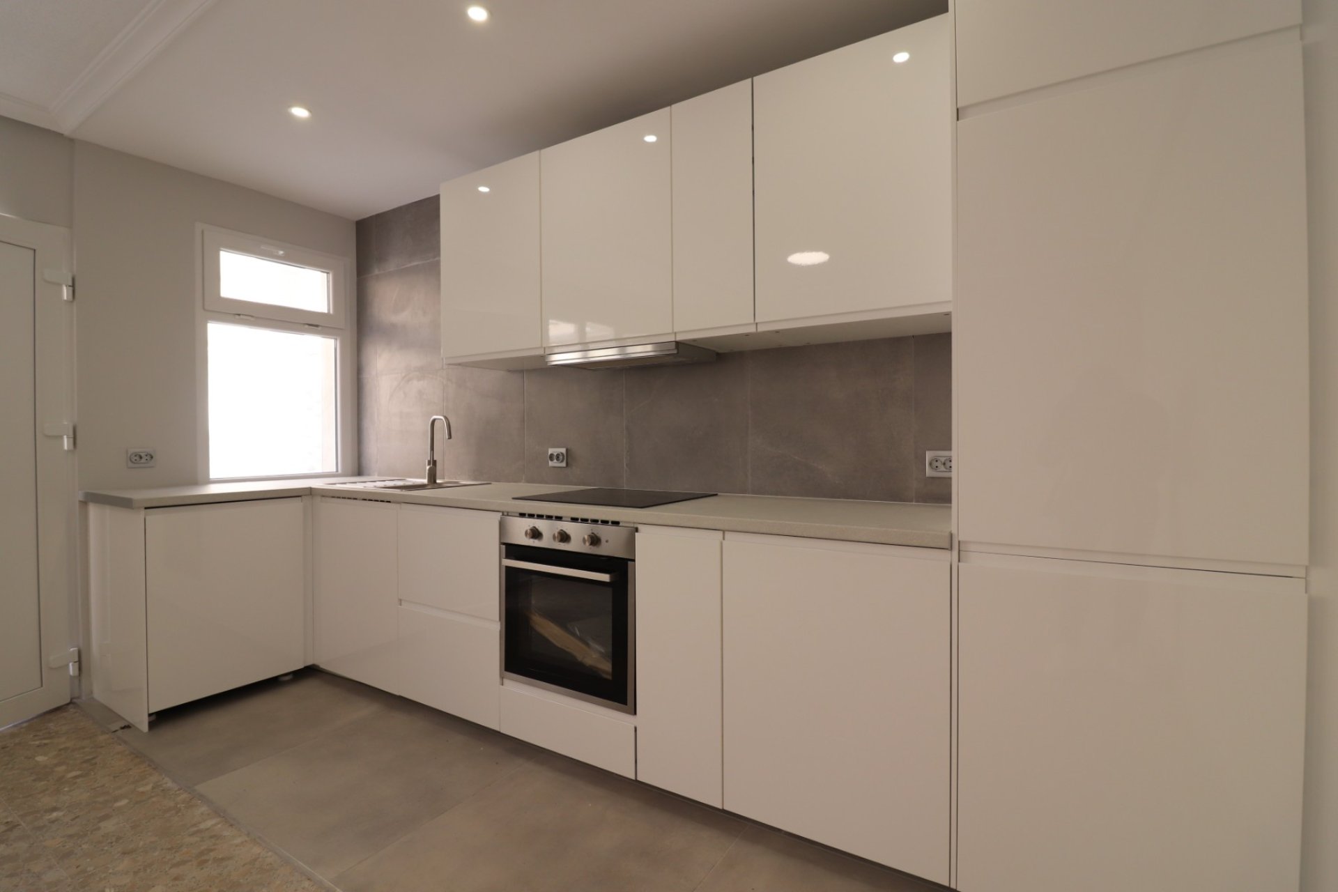 Resale - Apartment - Torrevieja - Torre La Mata