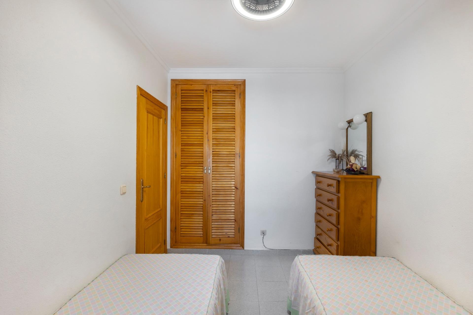 Resale - Apartment - Torrevieja - Torreblanca