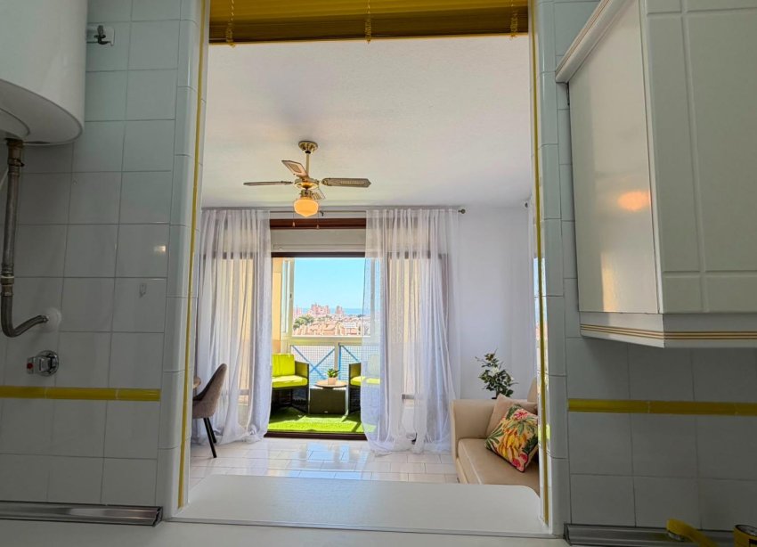 Resale - Apartment - Torrevieja - Torreblanca