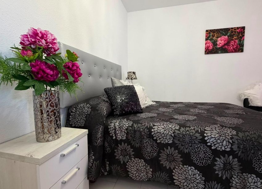 Resale - Apartment - Torrevieja - Torreblanca