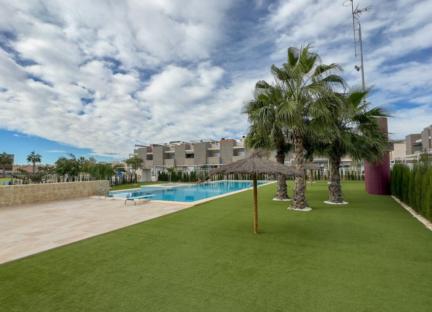 Resale - Apartment - Torrevieja - Torrejón