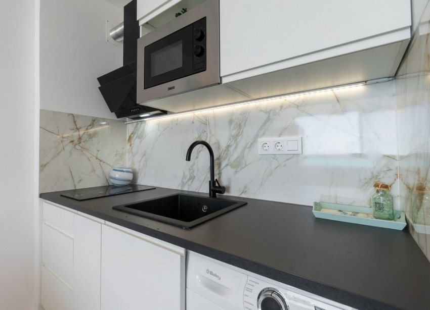 Resale - Apartment - Torrevieja - Torrelamata - La Mata