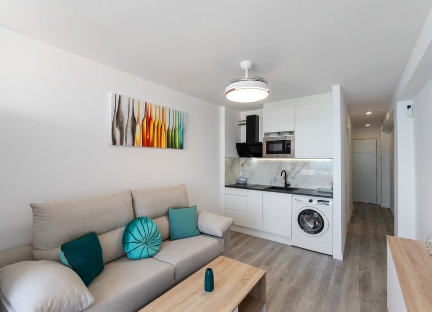 Resale - Apartment - Torrevieja - Torrelamata - La Mata