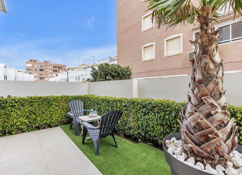 Resale - Apartment - Torrevieja - Torrelamata - La Mata
