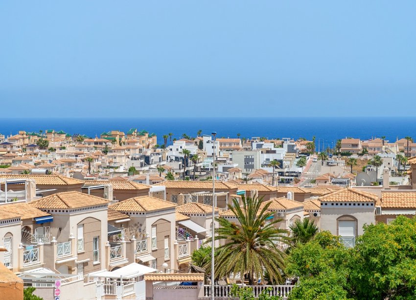 Resale - Apartment - Torrevieja - Torrevieja - Aguas Nuevas