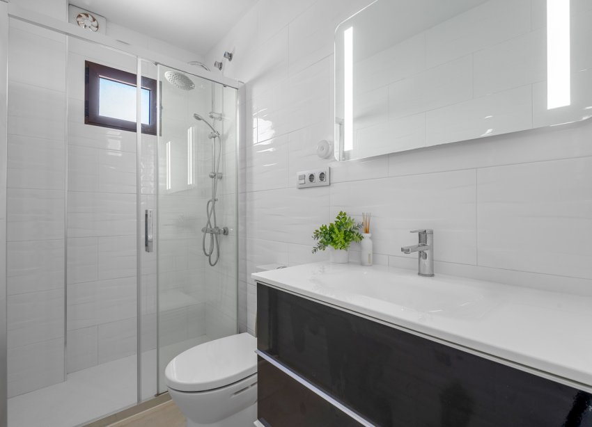Resale - Apartment - Torrevieja - Torrevieja - Aguas Nuevas