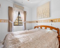 Resale - Apartment - Torrevieja - Torrevieja - Aguas Nuevas