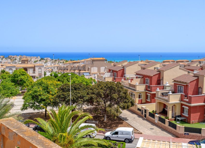 Resale - Apartment - Torrevieja - Torrevieja - Aguas Nuevas