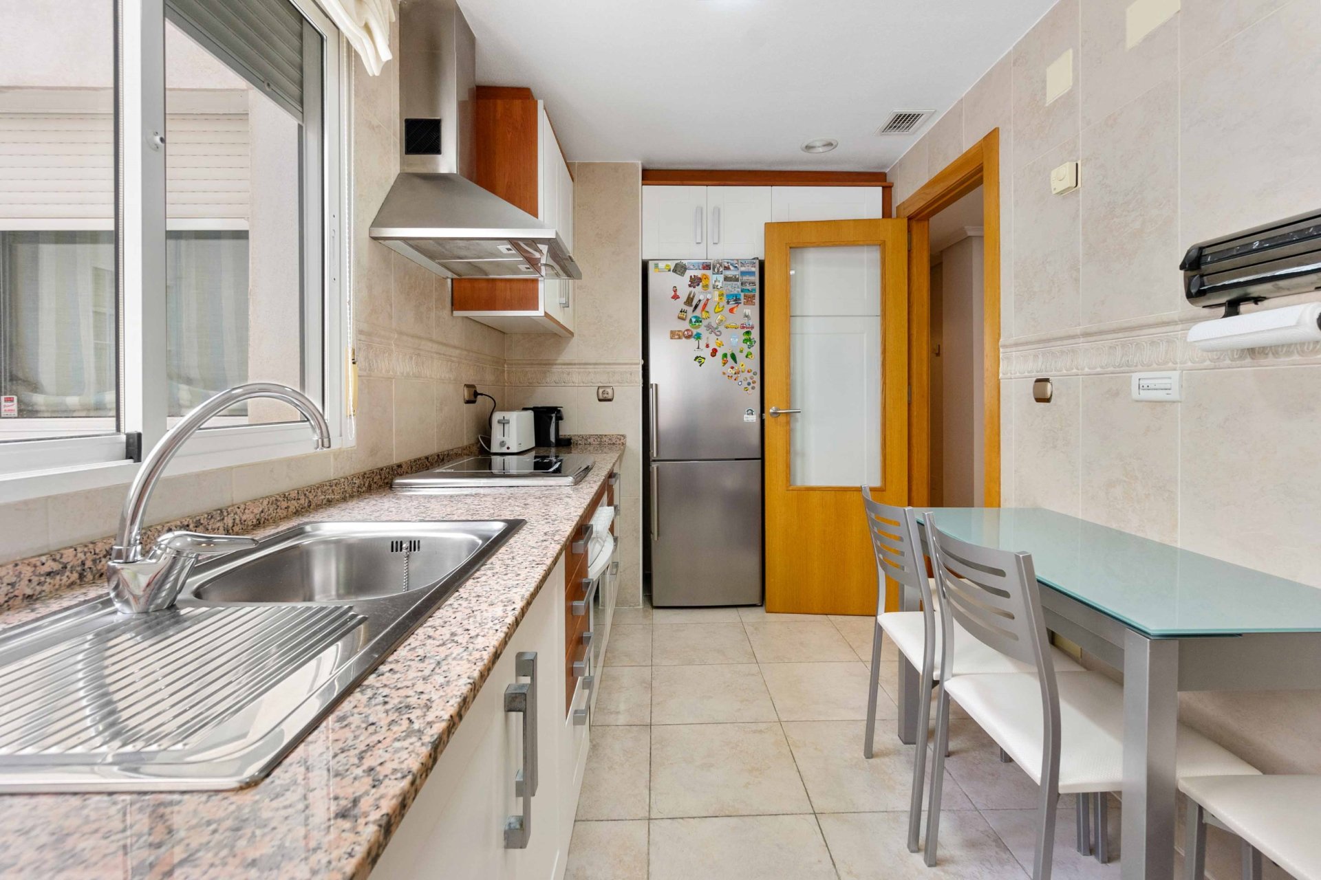 Resale - Apartment - Torrevieja - Torrevieja Centro