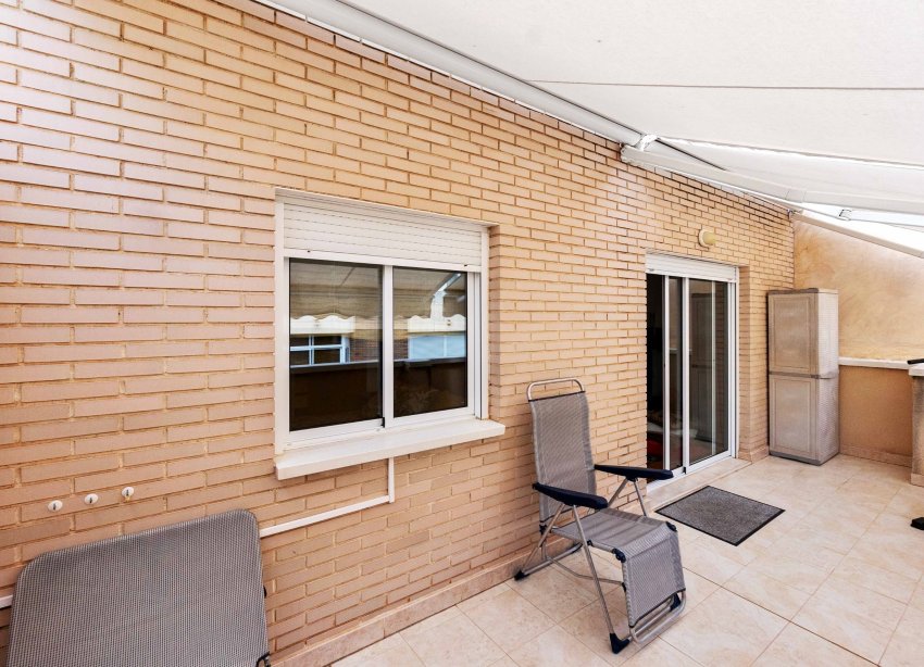 Resale - Apartment - Torrevieja - Torrevieja Centro