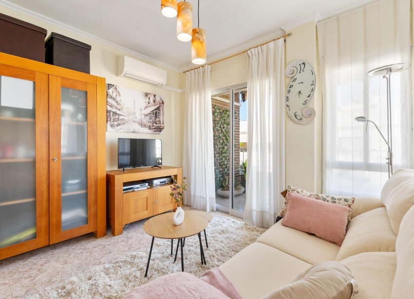 Resale - Apartment - Torrevieja - torrevieja