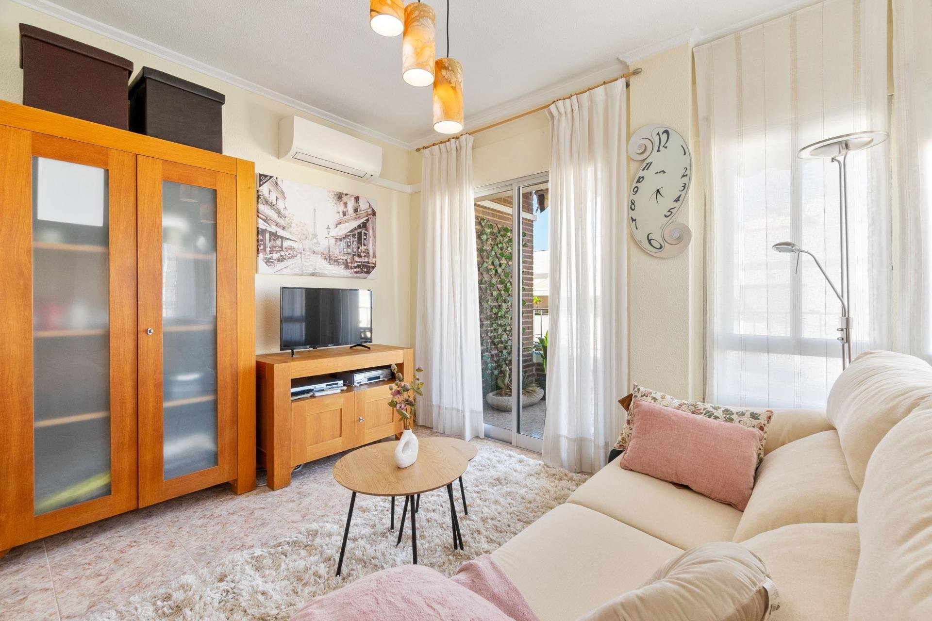 Resale - Apartment - Torrevieja - torrevieja