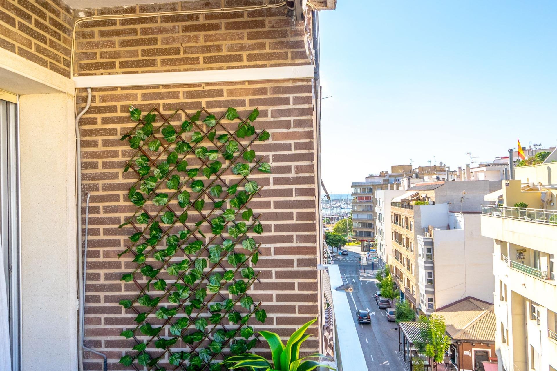 Resale - Apartment - Torrevieja - torrevieja