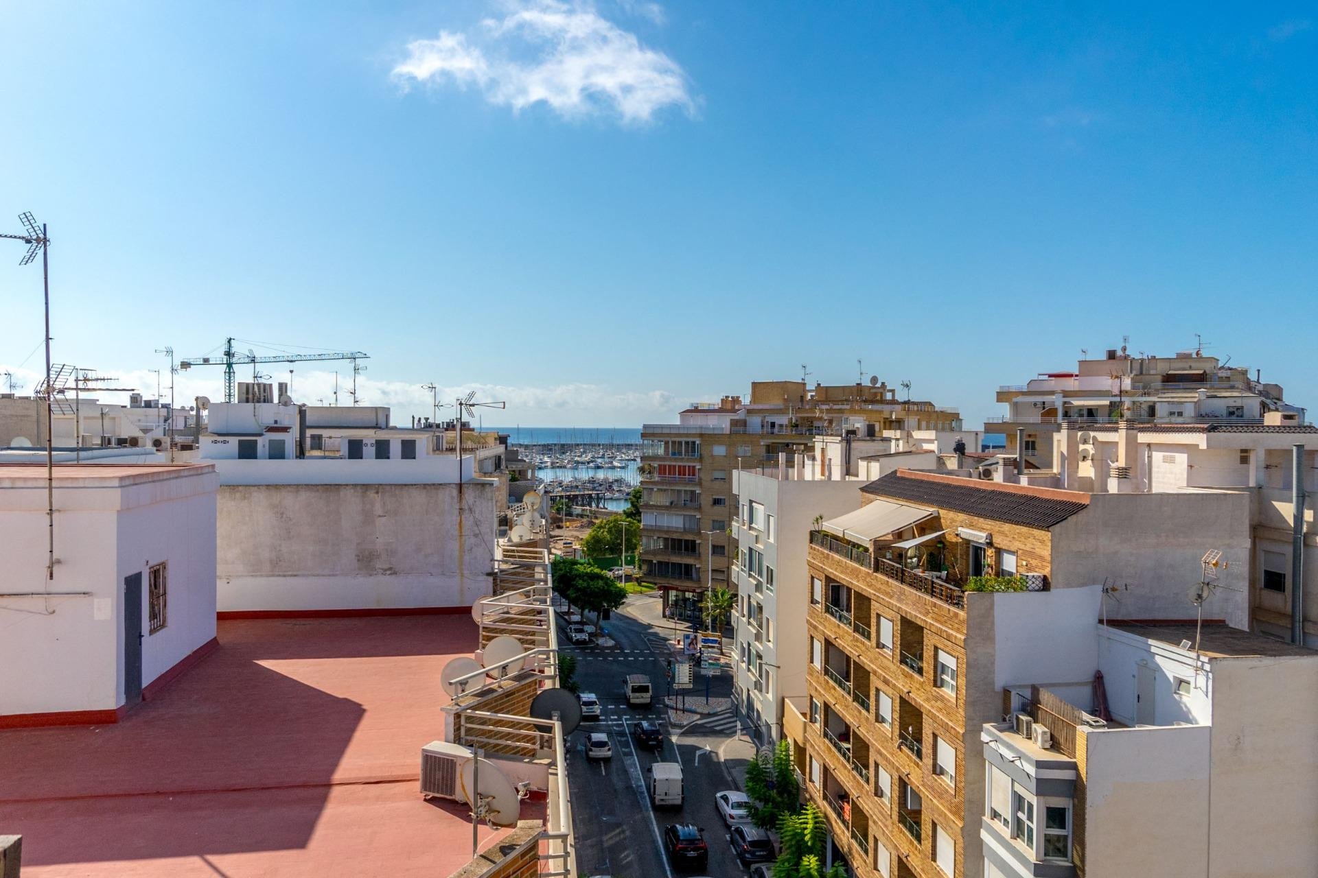 Resale - Apartment - Torrevieja - torrevieja