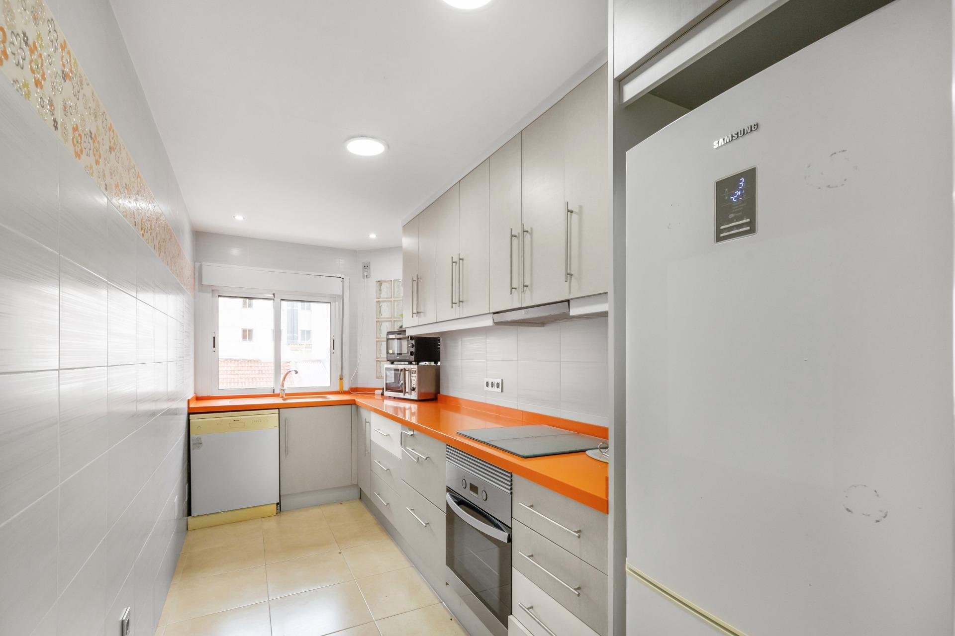 Resale - Apartment - Torrevieja - torrevieja