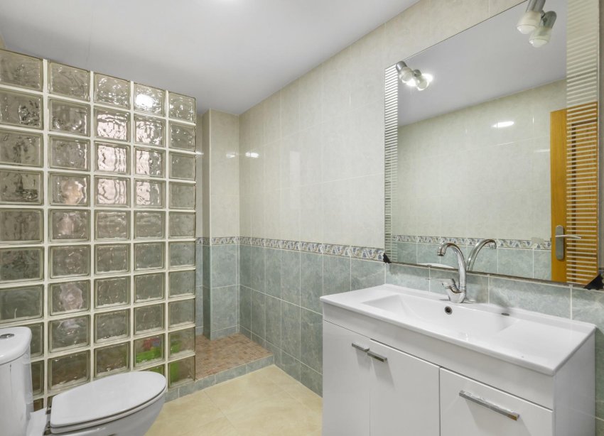 Resale - Apartment - Torrevieja - torrevieja