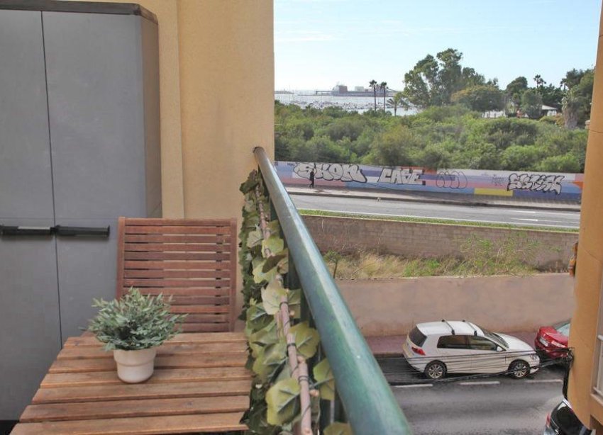 Resale - Apartment - Torrevieja - torrevieja