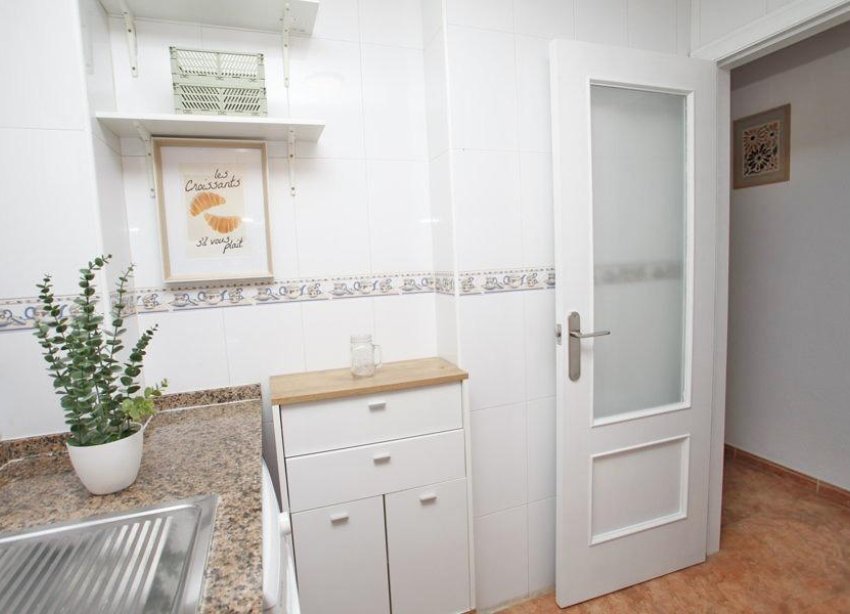 Resale - Apartment - Torrevieja - torrevieja
