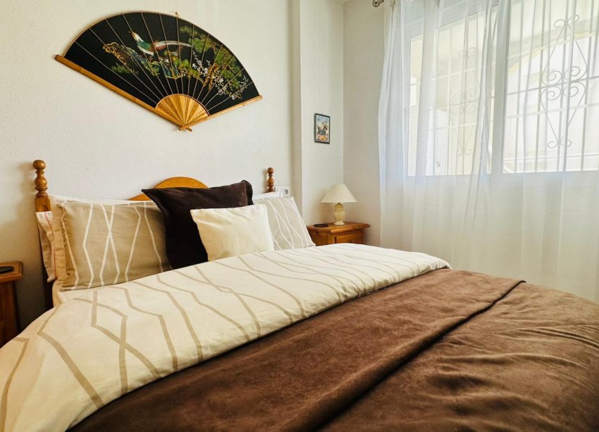 Resale - Apartment - Torrevieja - Urbanización San Luis