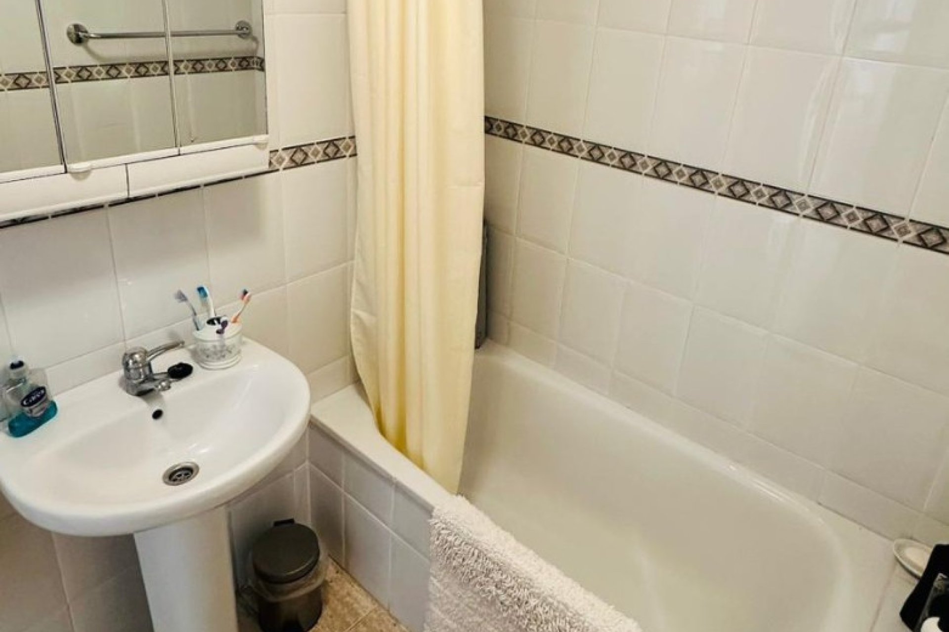 Resale - Apartment - Torrevieja - Urbanización San Luis