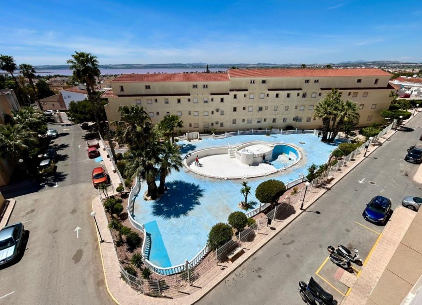 Resale - Apartment - Torrevieja - Urbanización San Luis