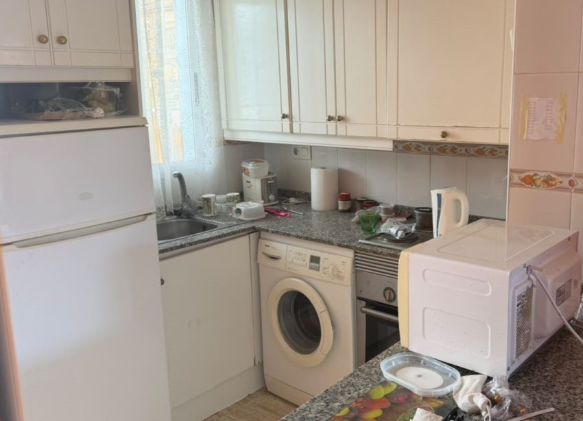 Resale - Apartment - Torrevieja - Urbanización San Luis