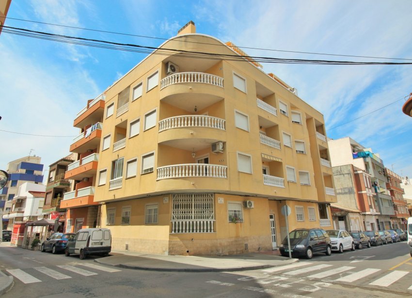 Resale - Apartment - Torrevieja